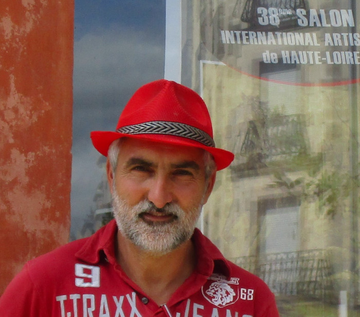 <span class='identity '><span class="identity__username">Urbano</span></span> Urbano