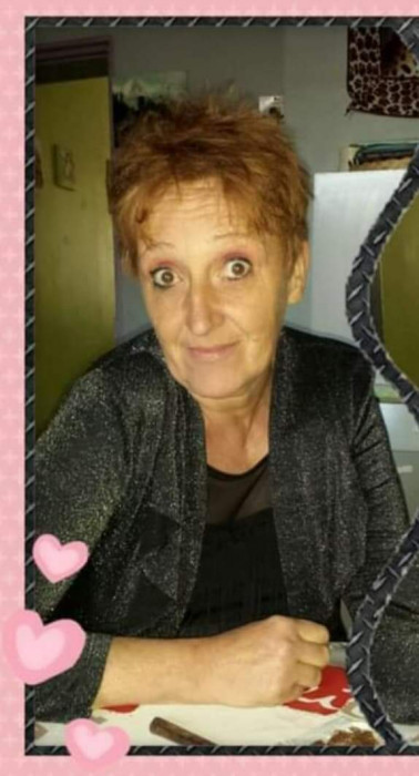 <span class='identity '><span class="identity__username">Rosie</span></span> Rosie