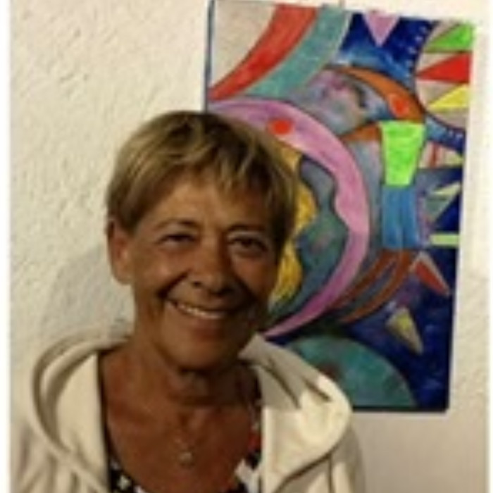 <span class='identity '><span class="identity__username">Eva Veneg</span></span> Eva Veneg