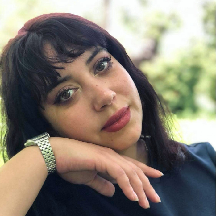<span class='identity '><span class="identity__username">Ana</span></span> Ana