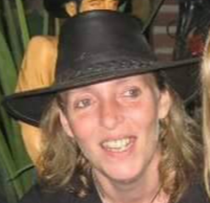 <span class='identity '><span class="identity__username">Joanne</span></span> Joanne