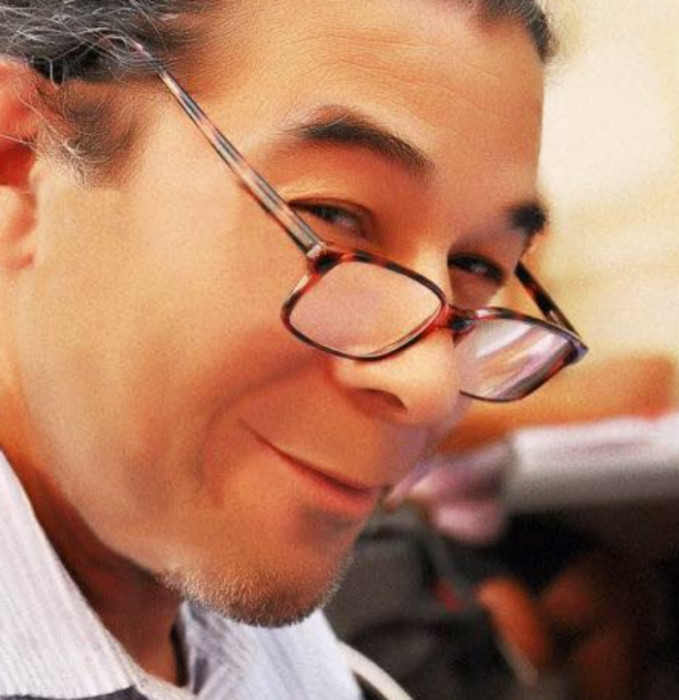 <span class='identity '><span class="identity__username">Paolobolo</span></span> Paolobolo