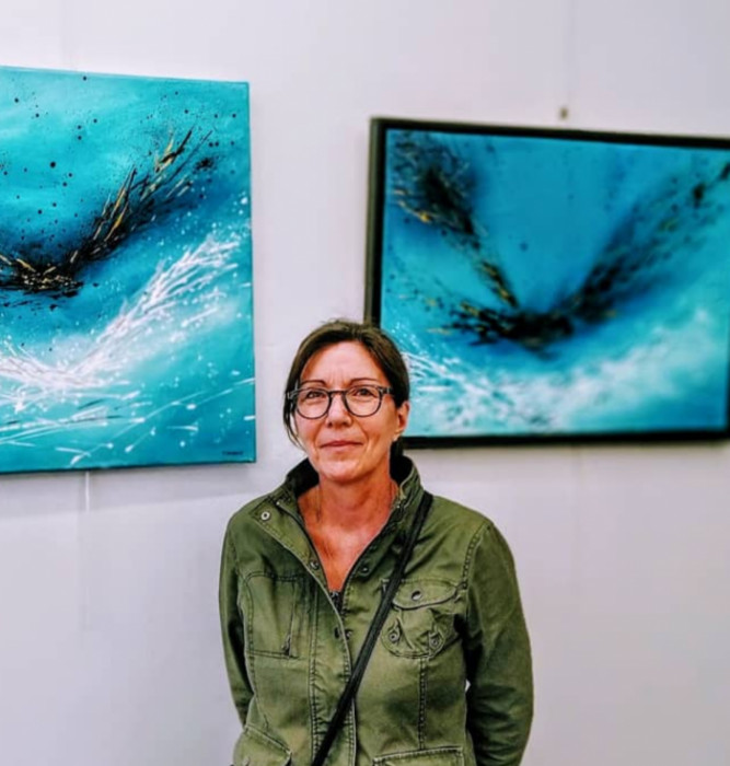 <span class='identity '><span class="identity__firstname">Sylvie </span> <span class="identity__name">Jousselin</span> </span> Sylvie Jousselin