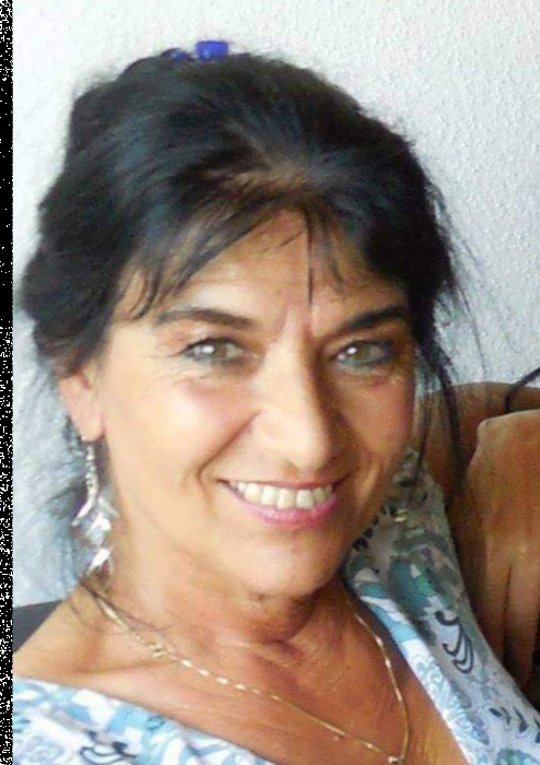 <span class='identity '><span class="identity__username">Léna</span></span> Léna
