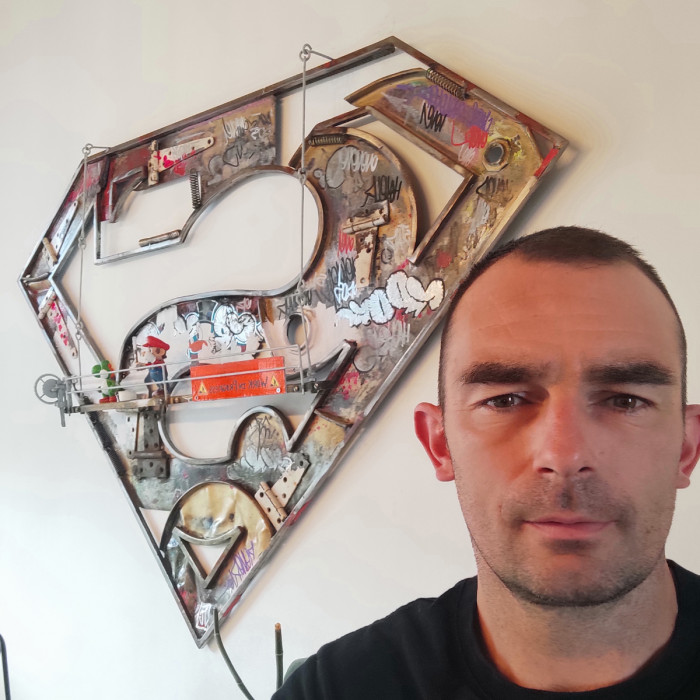 <span class='identity '><span class="identity__username">JG</span></span> JG