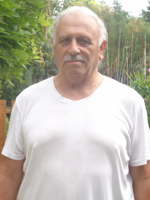 <span class='identity '><span class="identity__username">Claude Rianvert</span></span> Claude Rianvert