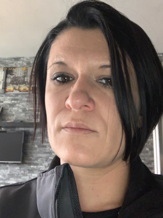<span class='identity '><span class="identity__username">JenniB</span></span> JenniB