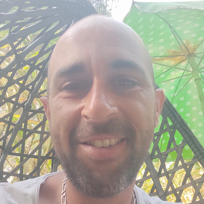 <span class='identity '><span class="identity__username">Cialou</span></span> Cialou