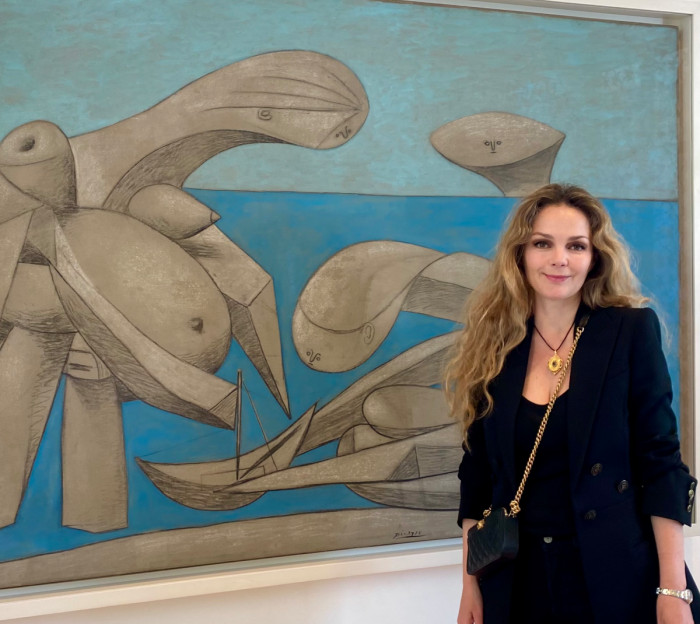 <span class='identity '><span class="identity__username">Svetlana Girard</span></span> Svetlana Girard
