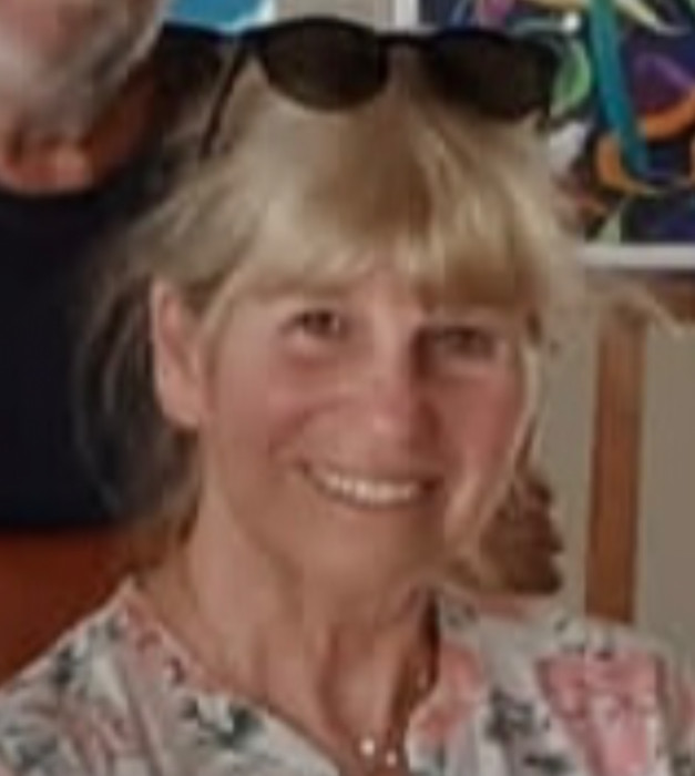 <span class='identity '><span class="identity__username">Decreton</span></span> Decreton