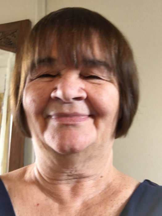 <span class='identity '><span class="identity__firstname">Irène </span> <span class="identity__name">Mousselin</span> </span> Irène Mousselin