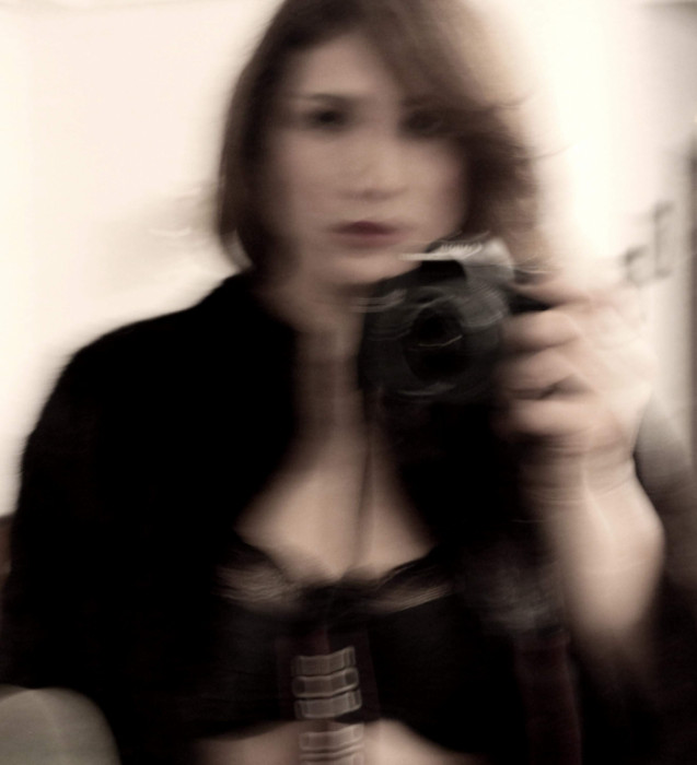 <span class='identity '><span class="identity__username">Alice In The Web</span></span> Alice In The Web