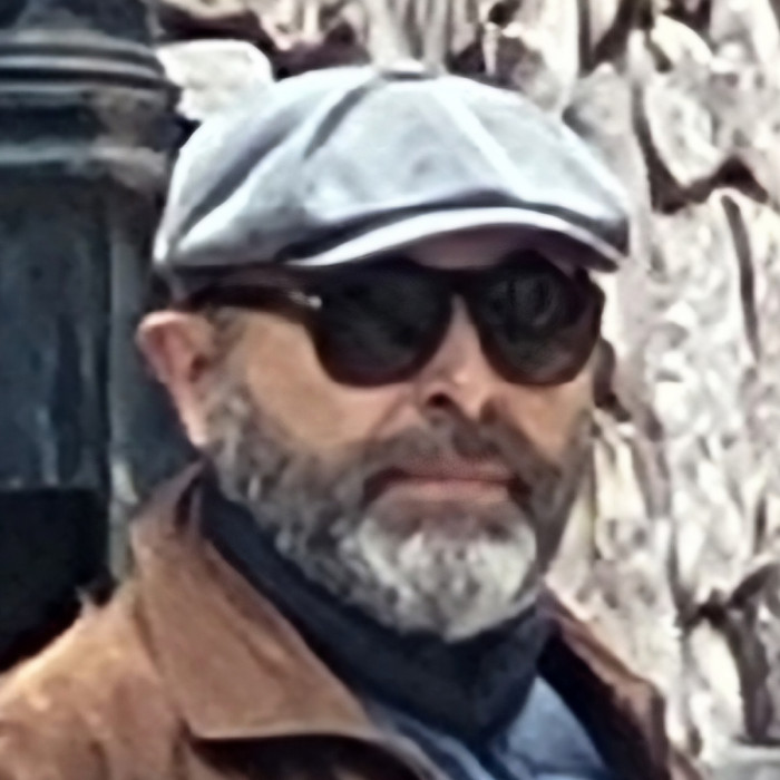 <span class='identity '><span class="identity__username">Pepos</span></span> Pepos