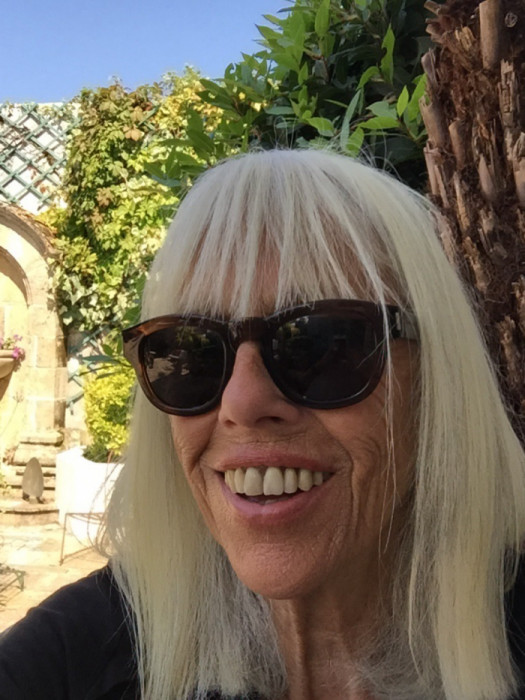 <span class='identity '><span class="identity__username">Catherine Renaud Baret</span></span> Catherine Renaud Baret