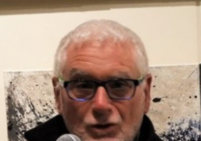 <span class='identity '><span class="identity__username">sénin</span></span> sénin