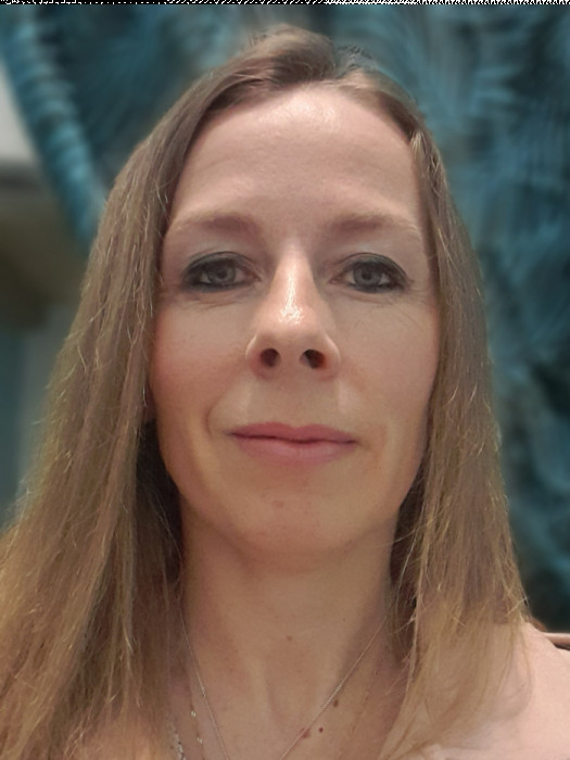 <span class='identity '><span class="identity__username">RealisArt</span></span> RealisArt