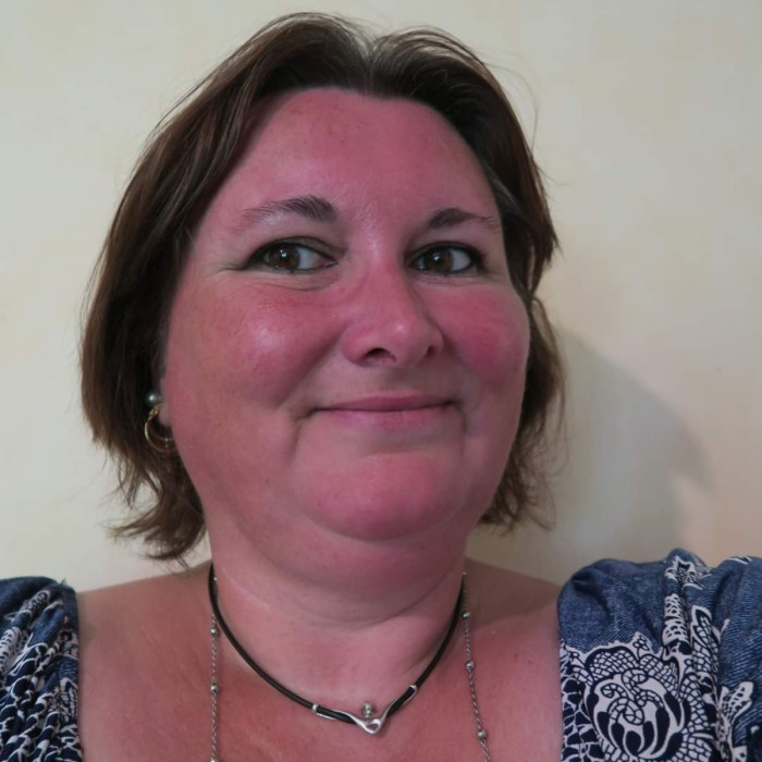 <span class='identity '><span class="identity__firstname">Cécile </span> <span class="identity__name">DUGLUÉ</span> </span> Cécile DUGLUÉ