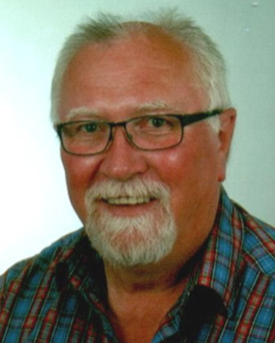 <span class='identity '><span class="identity__username">Wolfgang Rose</span></span> Wolfgang Rose