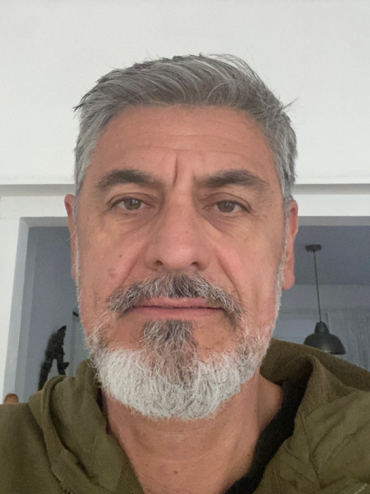 <span class='identity '><span class="identity__firstname">David </span> <span class="identity__name">Benhamou</span> </span> David Benhamou