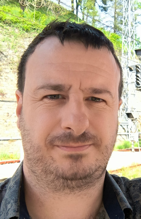<span class='identity '><span class="identity__firstname">jerome </span> <span class="identity__name">BERLUTI</span> </span> jerome BERLUTI