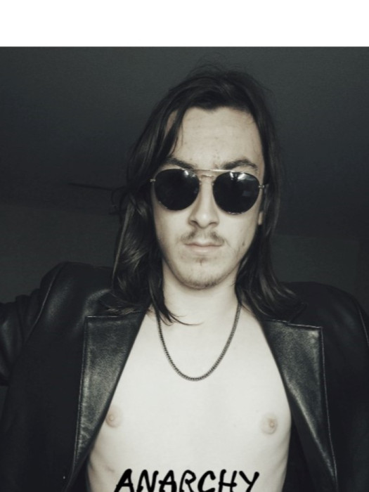 <span class='identity '><span class="identity__username">Robin SNAKE</span></span> Robin SNAKE