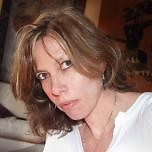 <span class='identity '><span class="identity__firstname">LISA </span> <span class="identity__name">G.</span> </span> LISA G.