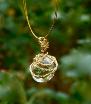 Goutte d'eau dorée Sur le site d’ARTactif