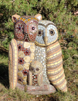 Œuvre contemporaine nommée « Famille chouette en mosaïque - Sculpture en mosaïque - statue famille », Réalisée par NADEGE GESVRES