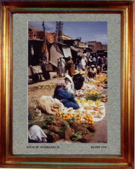 Maroc, le souk des légumes à Marrakech 1994 Sur le site d’ARTactif