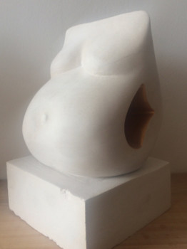 Œuvre contemporaine nommée « Pregnant », Réalisée par MARC CASES