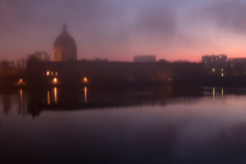 Œuvre contemporaine nommée « Crépuscule à Toulouse.... », Réalisée par PHILIPPE BERTHIER