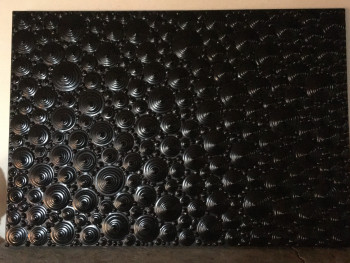 Œuvre contemporaine nommée « Black illusion », Réalisée par NED MARLAU