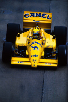 Œuvre contemporaine nommée « Ayrton Senna. Détroit. Michigan », Réalisée par DOMINIQUE LEROY