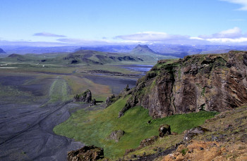 Œuvre contemporaine nommée « Islande île volcanique », Réalisée par DOMINIQUE LEROY