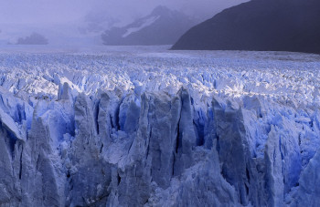 Œuvre contemporaine nommée « Glacier Perito Moreno. Ushuaia. Patagonie », Réalisée par DOMINIQUE LEROY