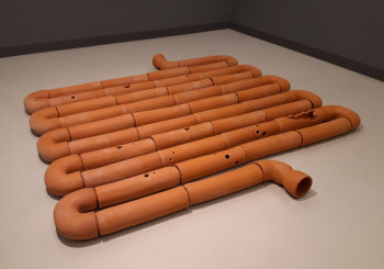 Œuvre contemporaine nommée « Home digestion », Réalisée par LAURENT LASSOURCE