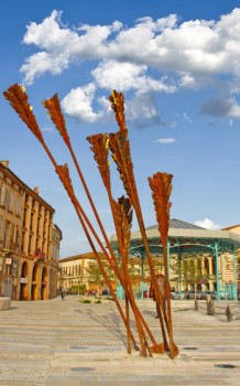 Œuvre contemporaine nommée « Les flèches d’Heracles », Réalisée par PROUCHET -DALLA COSTA