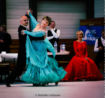 Œuvre contemporaine nommée « Trophée de France », Réalisée par MATHILDE GUILLAUME