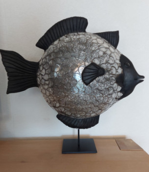 Œuvre contemporaine nommée « le poisson », Réalisée par COLETTE GUENEE