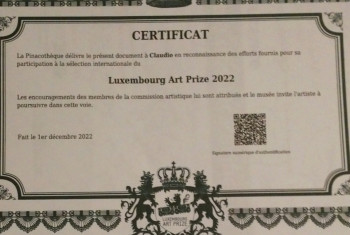 Œuvre contemporaine nommée « Certificat Luxembourg Art Prize 2022 », Réalisée par CLAUDIE-SAVELLI-CLAUDIO