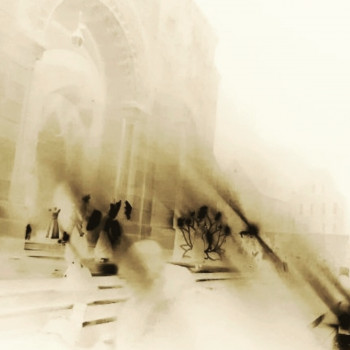 Œuvre contemporaine nommée « Iglesia », Réalisée par HICHAM DAHIBI