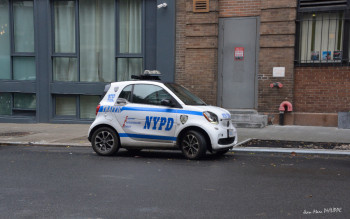 Œuvre contemporaine nommée « New-York Police District Bayby », Réalisée par JEAN-MARC PHILIPPE