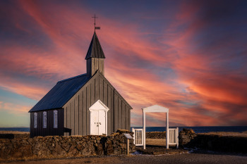 Œuvre contemporaine nommée « Black Church », Réalisée par FRéDéRIC FOUSSIER