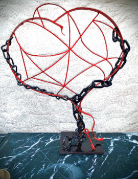 Œuvre contemporaine nommée « Chain of Love », Réalisée par ATELIER JYS