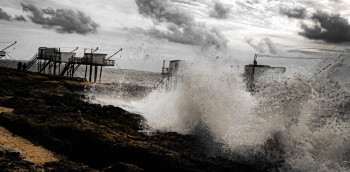 Œuvre contemporaine nommée « La tempête », Réalisée par VAL'éVASION PHOTOS