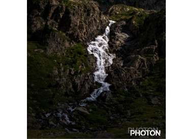 Œuvre contemporaine nommée « PASSAGE EN HAUT EMONTAGNE PT.2 », Réalisée par PHOTON PHOTOGRAPHIE