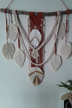 Œuvre contemporaine nommée « Suspension macramé », Réalisée par EMILIE JACQUES
