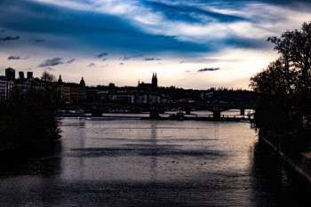 Œuvre contemporaine nommée « Vue d'ensemble de Prague », Réalisée par MARION BORELLE