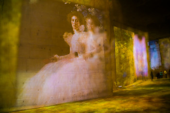 Œuvre contemporaine nommée « Klimt, photographie spectacle immersif (ref 55608) », Réalisée par VENTURELLI