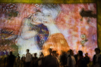 Œuvre contemporaine nommée « Klimt, photographie spectacle immersif (ref 73949) », Réalisée par VENTURELLI
